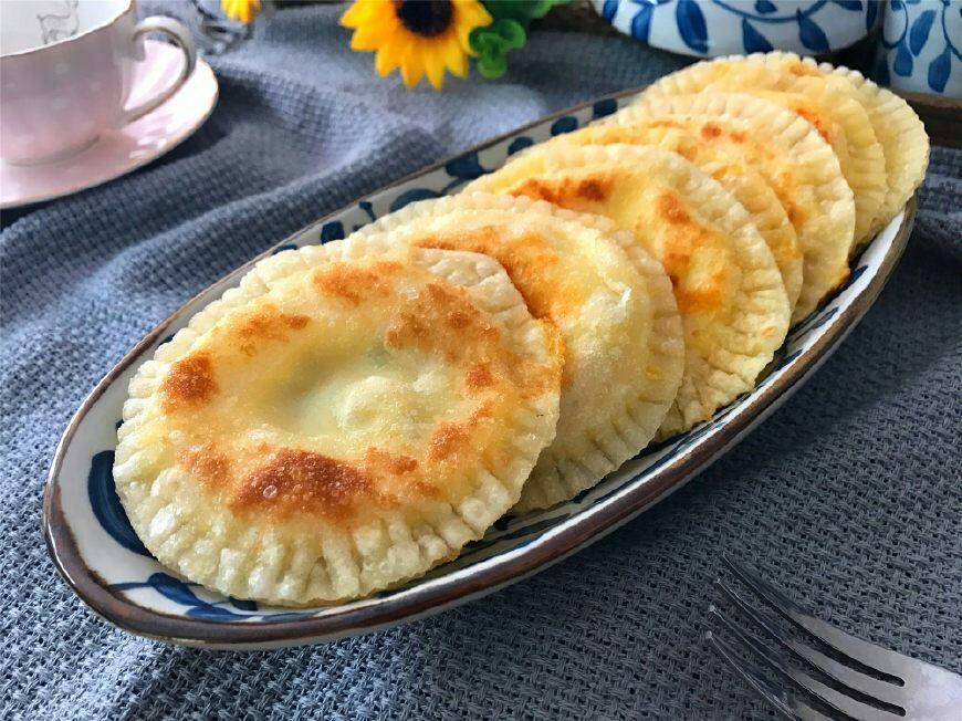 鸡蛋灌饼（饺子皮版）