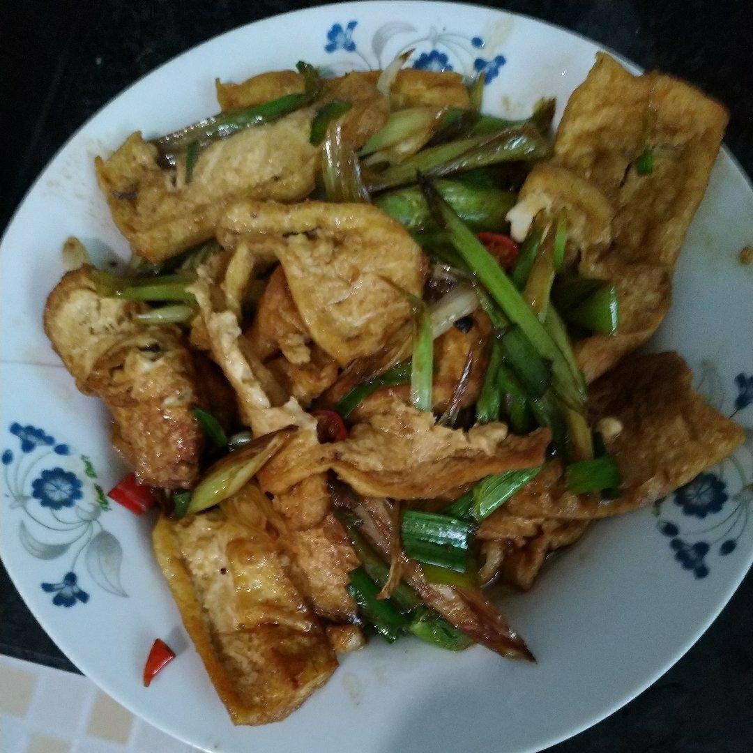韭菜炒豆腐