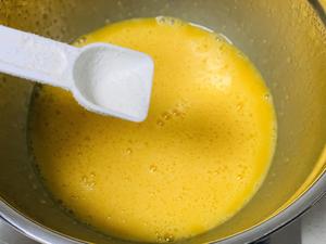 无水酥脆低糖黑芝麻真鸡蛋卷的做法 步骤2