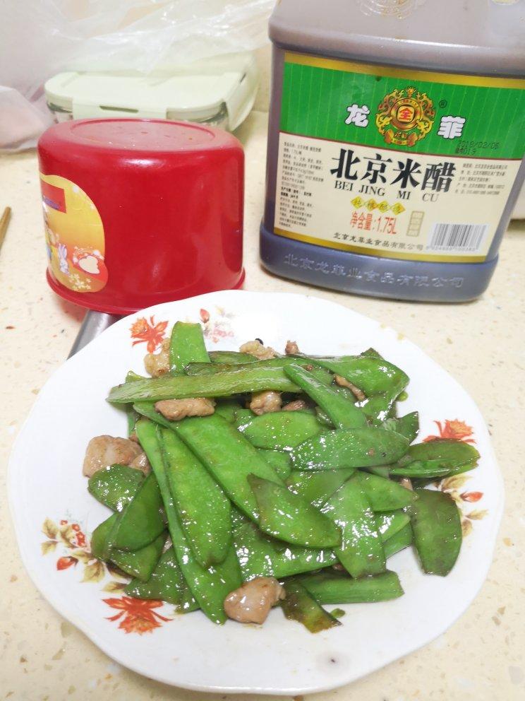 荷兰豆炒肉