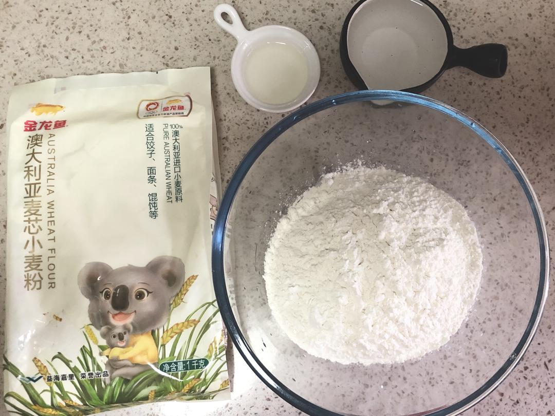 纯奶手撕吐司的做法 步骤1