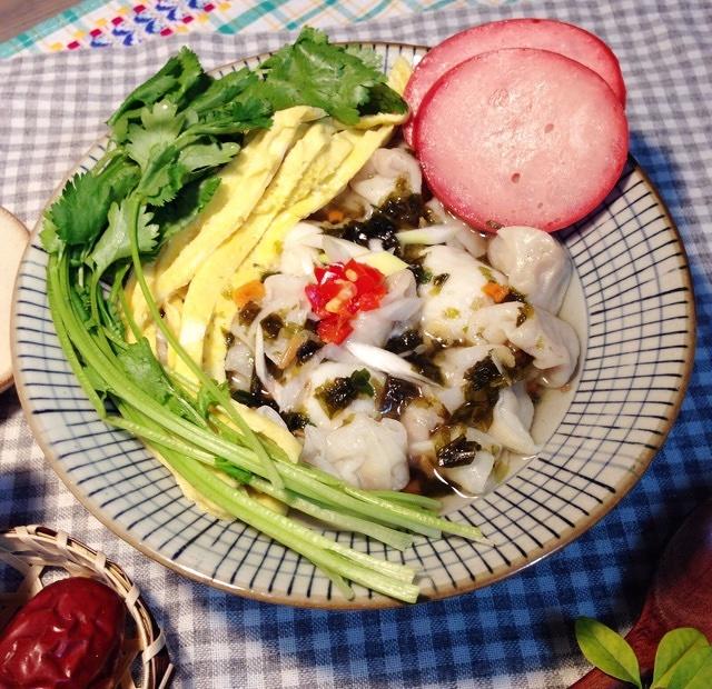 燕皮馄饨鱼丸汤