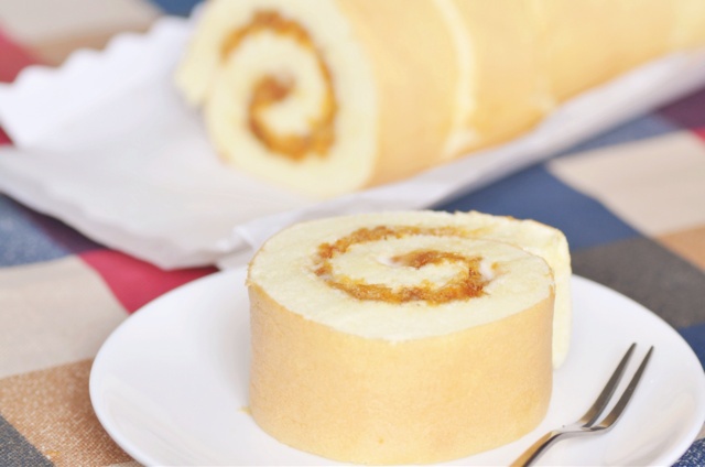 肉松戚风蛋糕卷