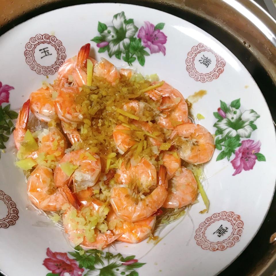 成名曲之 蒜蓉粉丝蒸大明虾