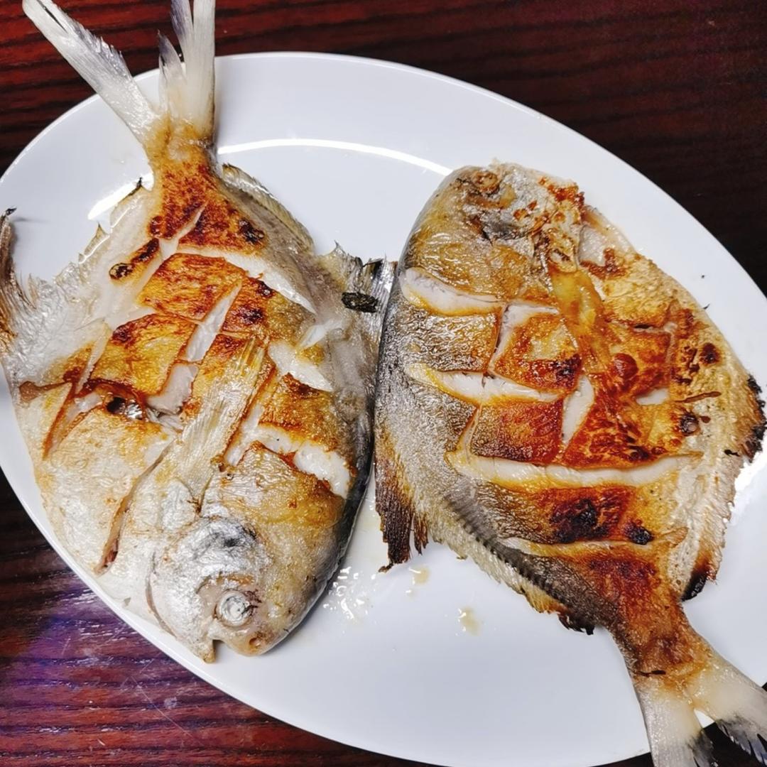 springy做的香煎肉鲳