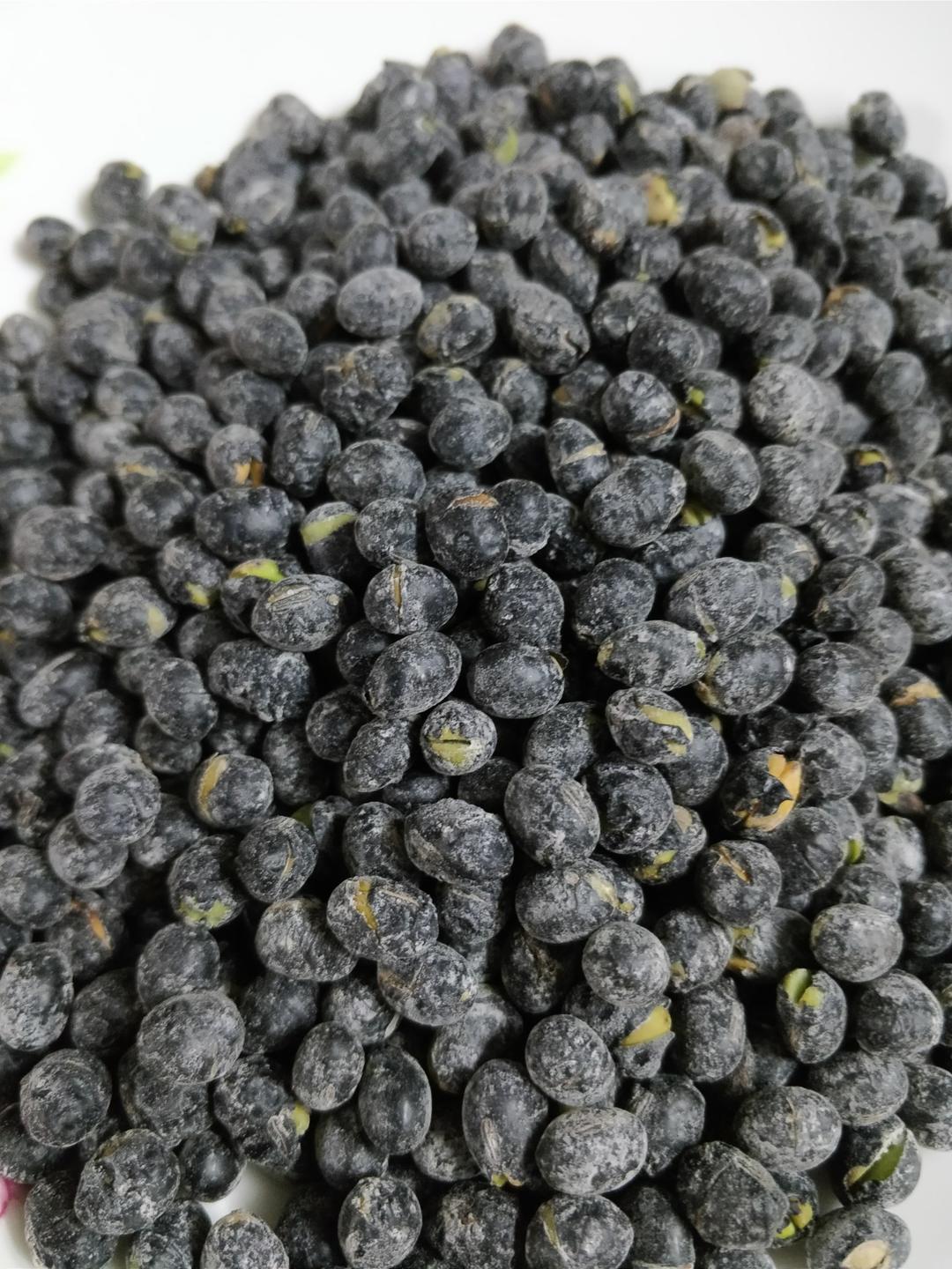 炒黑豆零食（调经备孕）