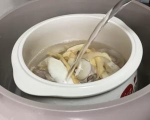 沙参玉竹猪骨汤的做法 步骤4