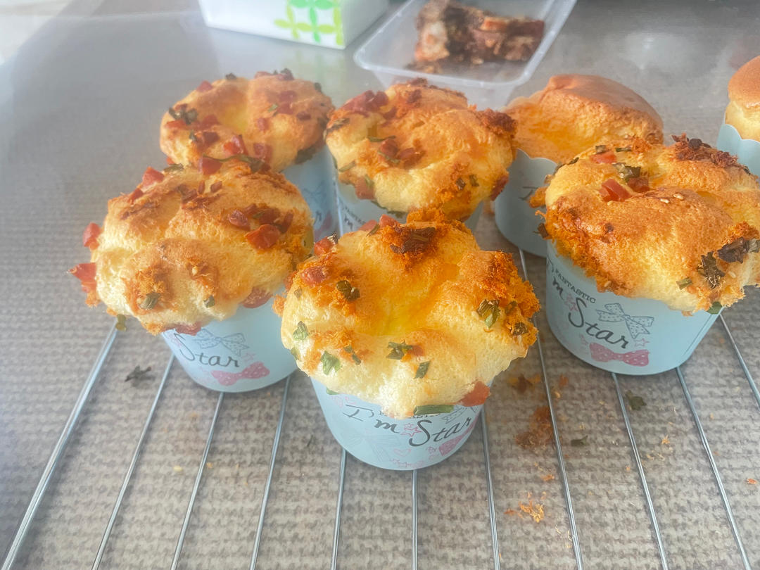 海苔肉松杯子蛋糕