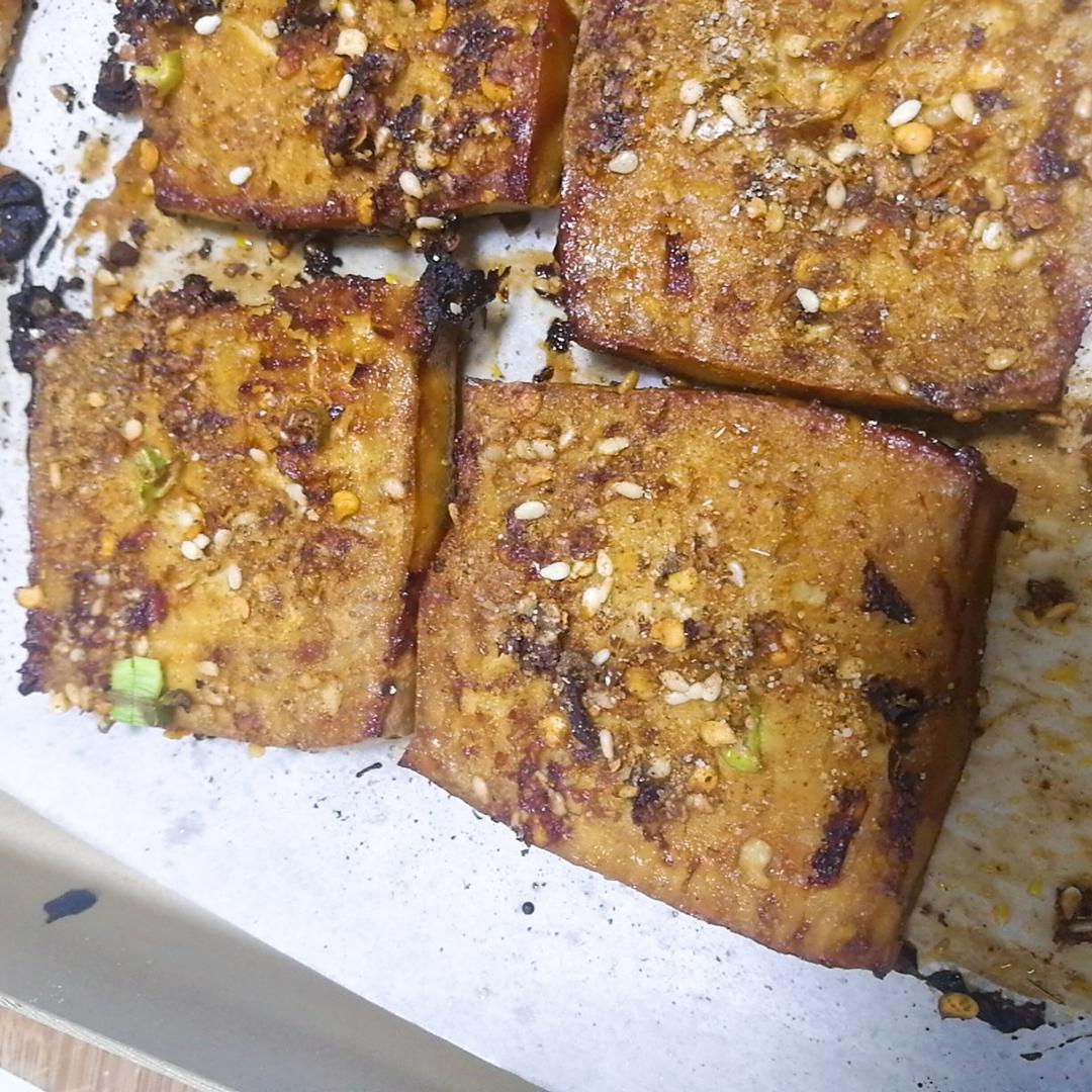 香辣孜然烤豆腐（烤箱版）