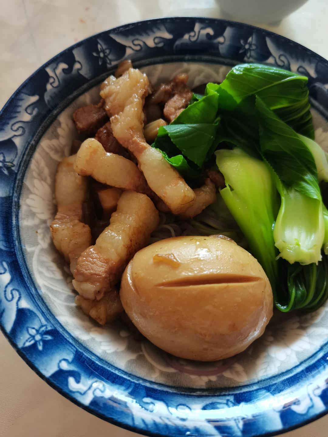 儿童营养餐-卤肉饭