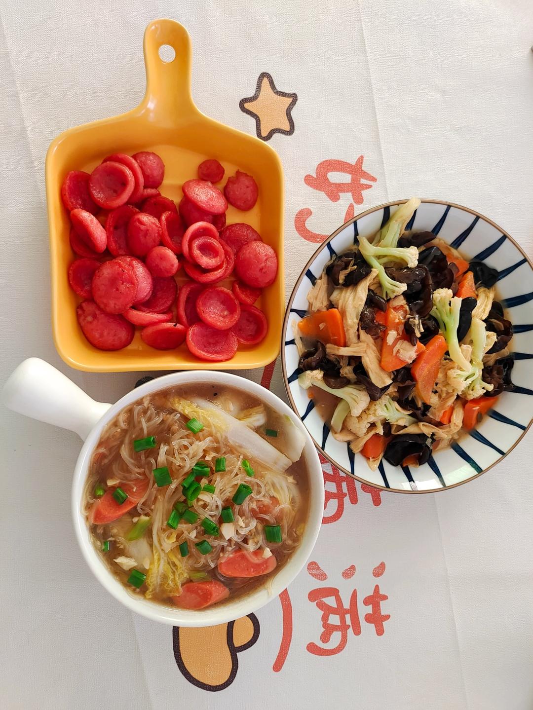 娃娃菜粉丝煲，低卡又鲜美