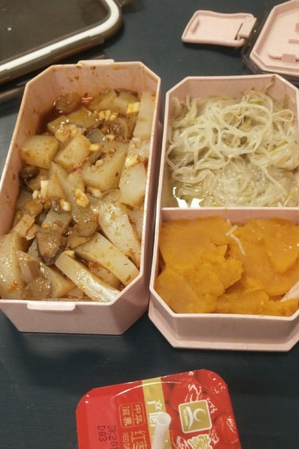 凉拌凉粉