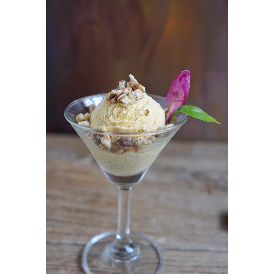 t绕指柔做的百利甜香草冰淇淋