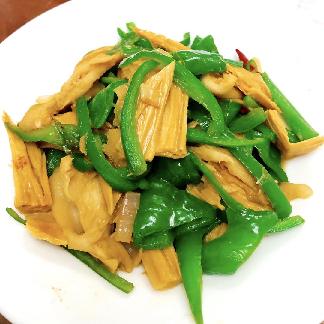 腐竹炒肉