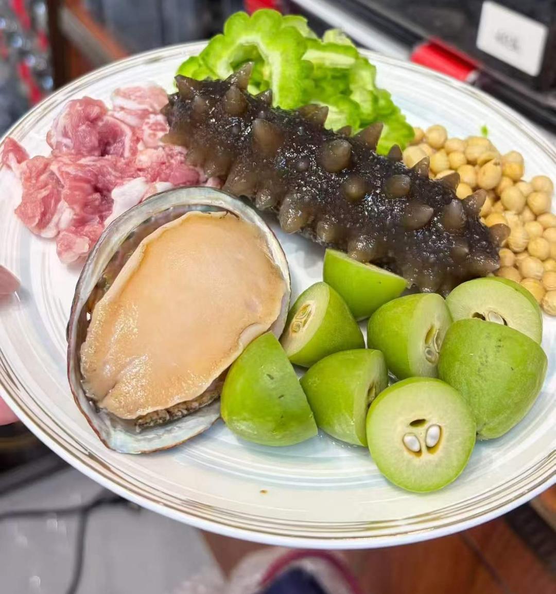 海参瘦肉汤10分钟搞定