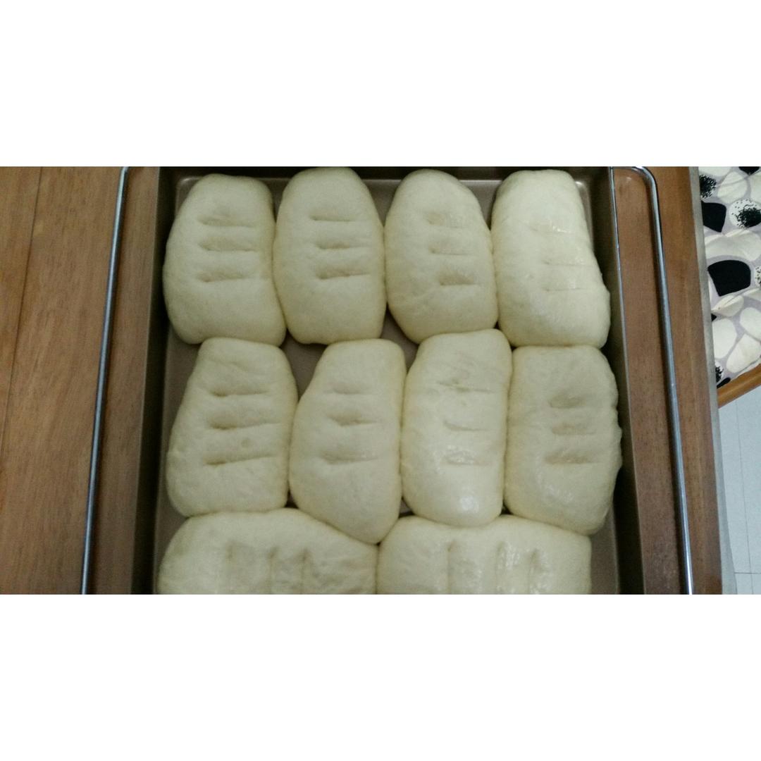 软到不知所措的牛奶卷