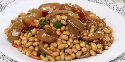 猪皮炖黄豆的做法