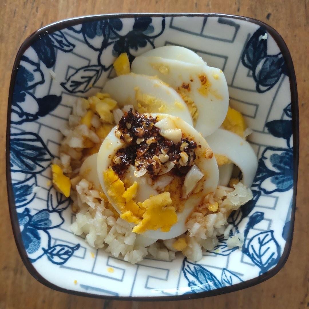 蒜泥鸡蛋