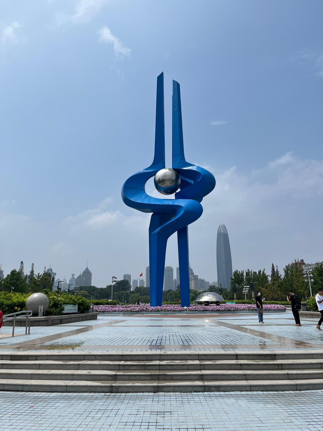 莱莱小同学