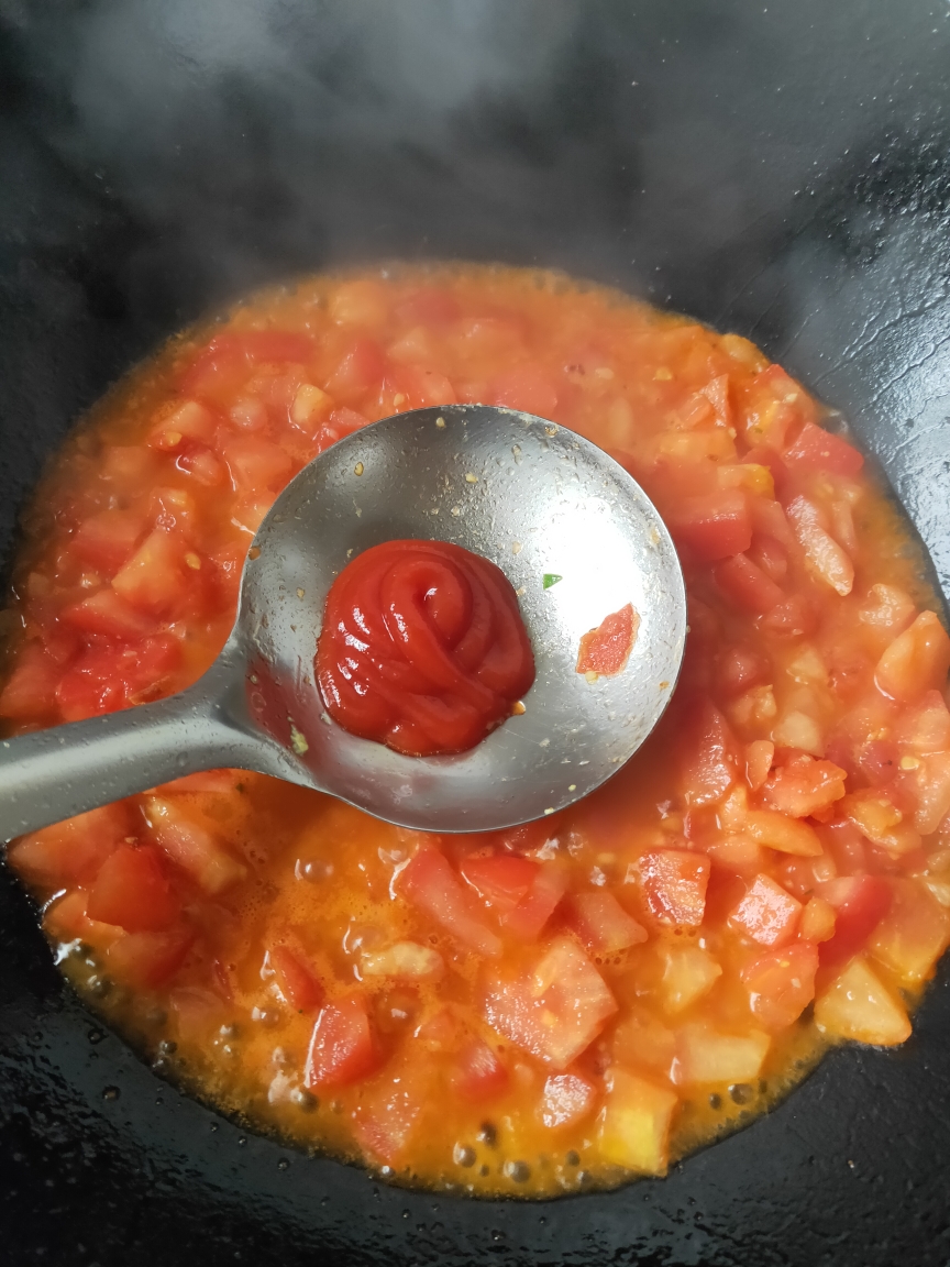 全家最爱西红柿鸡蛋汤面的做法 步骤6