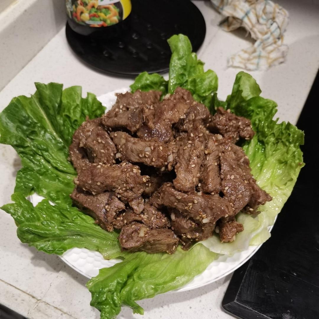 我做的蒜香孜然牛肉粒完爆烧烤店！！