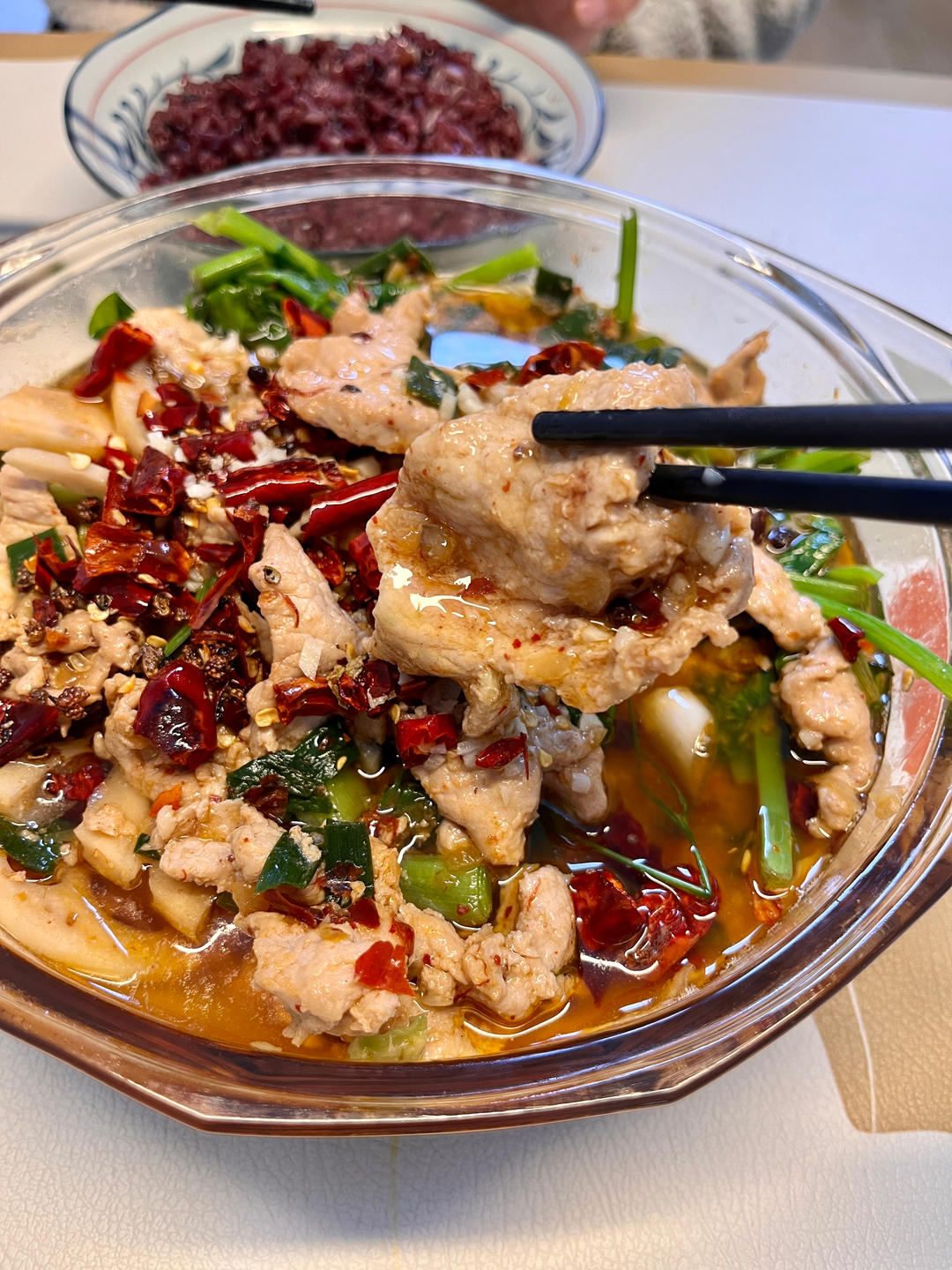 厨师长教你：“水煮肉片”的正宗做法，这味道真的很四川