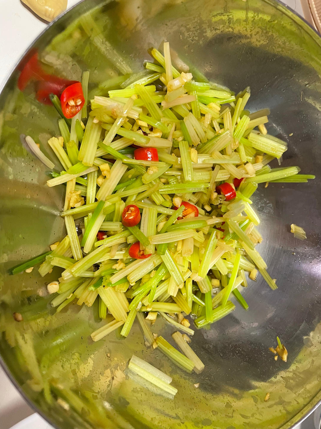 低脂凉拌芹菜