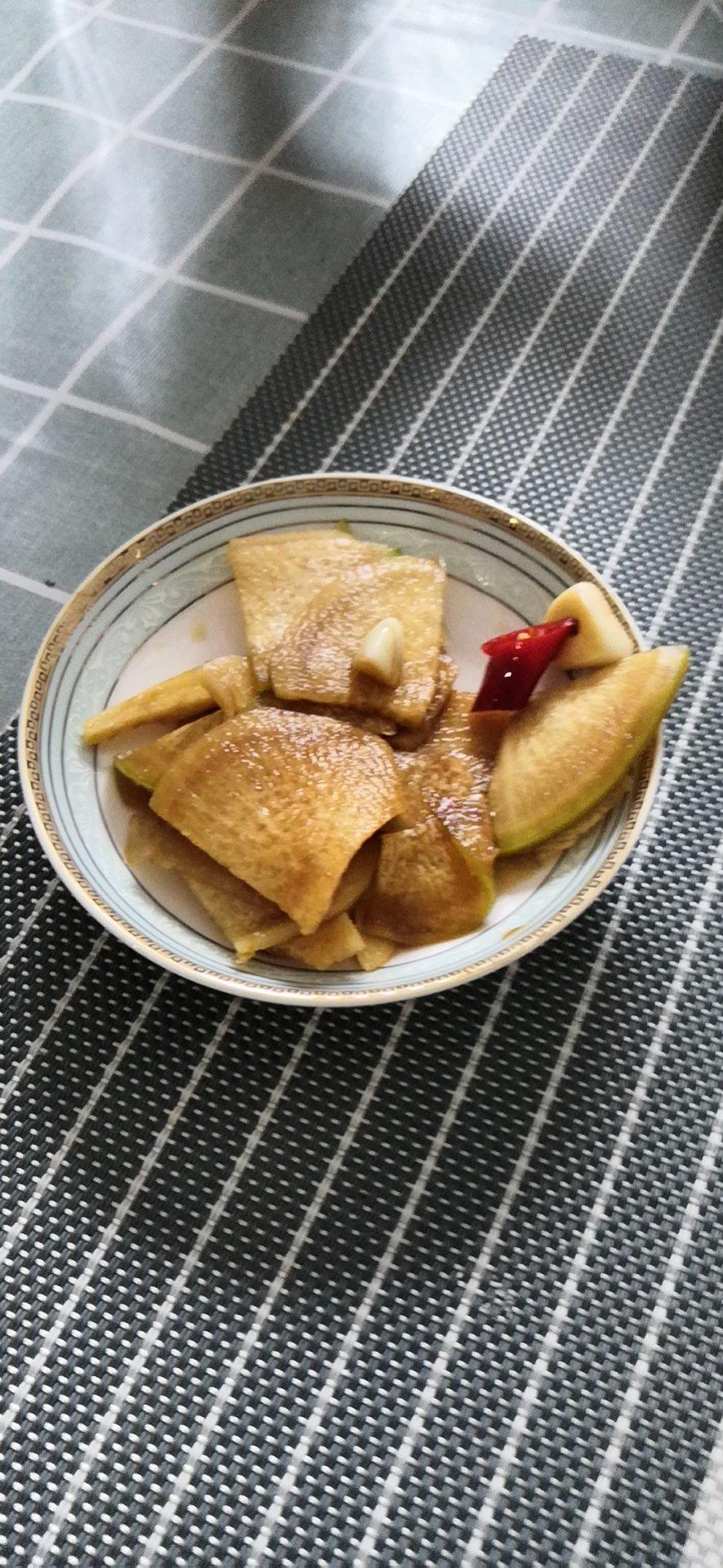 三步爽口酸酸辣辣腌萝卜片小咸菜