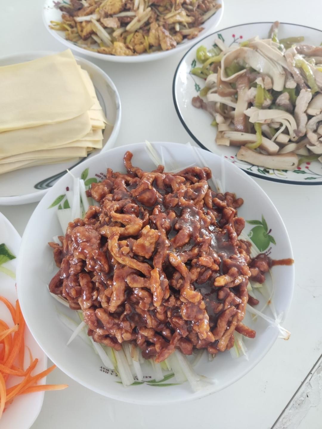 京酱肉丝
