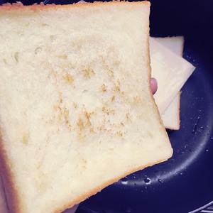 【落魄大厨】黄油芝士三明治的做法 步骤4