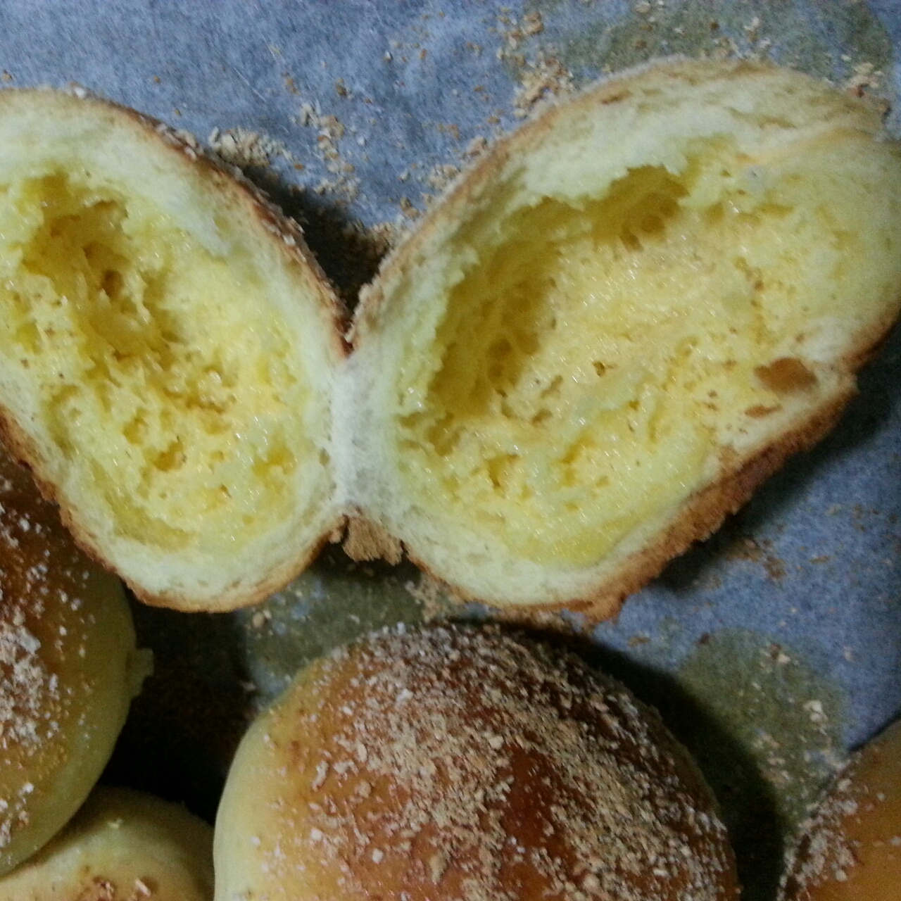 椰蓉奶酥小餐包