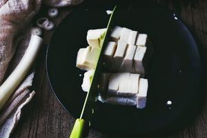 麻婆豆腐 十分钟无油健康版的做法 步骤3
