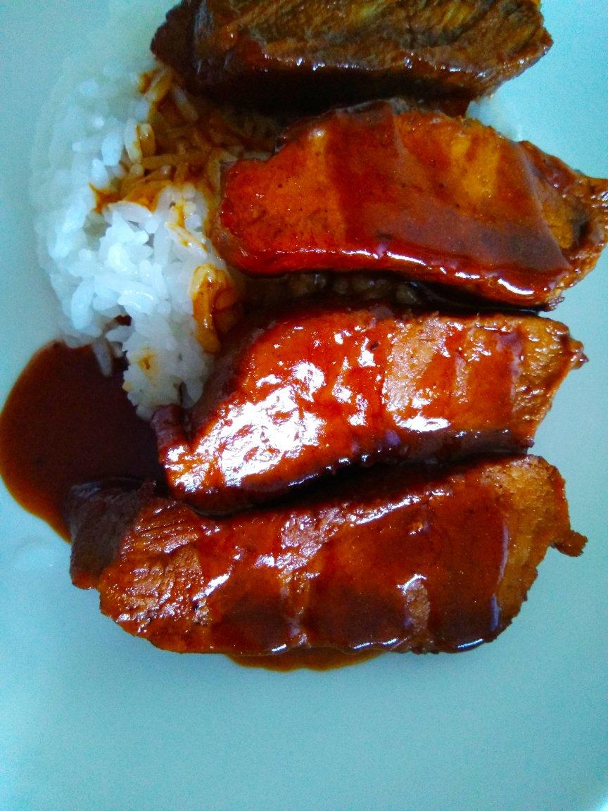 喷香黑椒猪扒饭