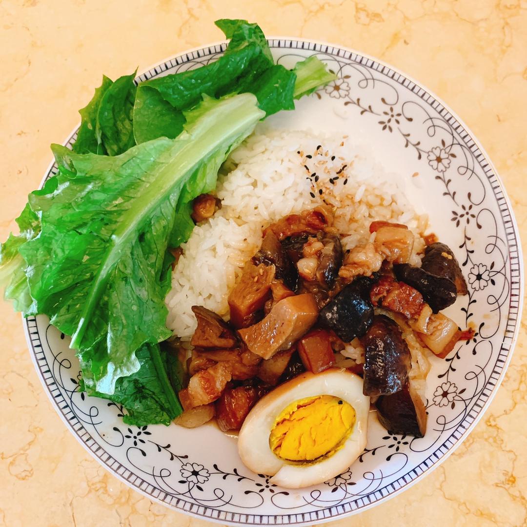 台式卤肉饭