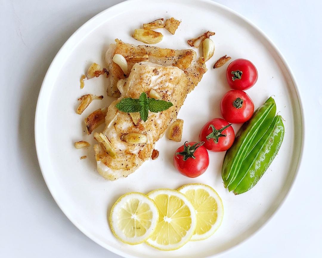 低脂美味香煎巴沙鱼的做法