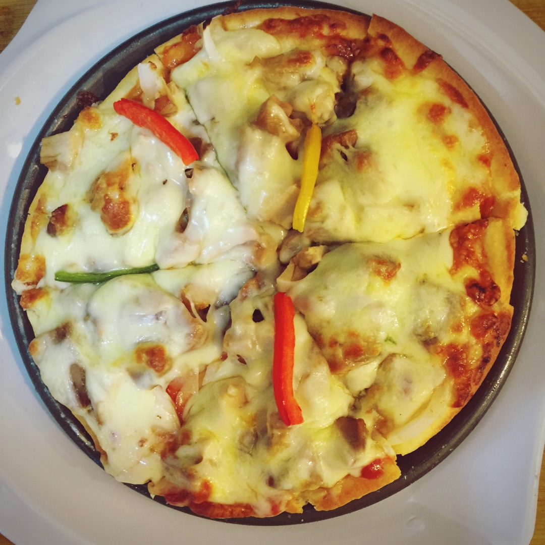 奥尔良烤鸡肉披萨