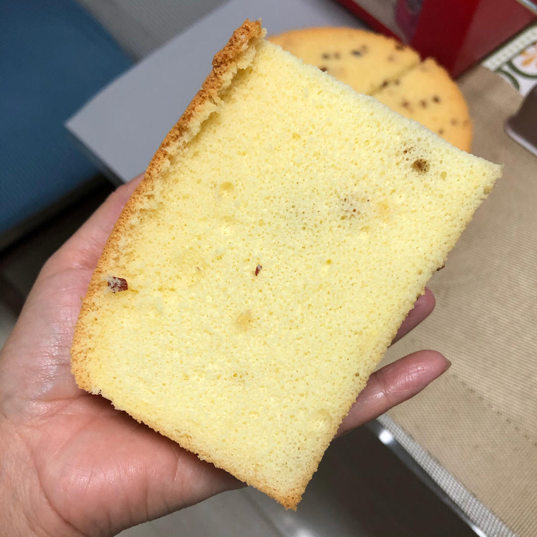 8寸椰蓉红枣戚风蛋糕
