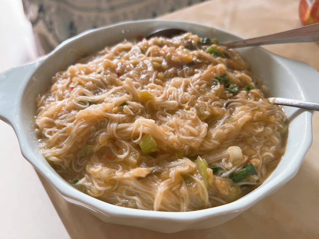 大人小孩爱吃的土豆泥拌面