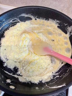 用最简单的方法做最好吃的牛奶糖🍬（大白兔🐰味道）的做法 步骤5