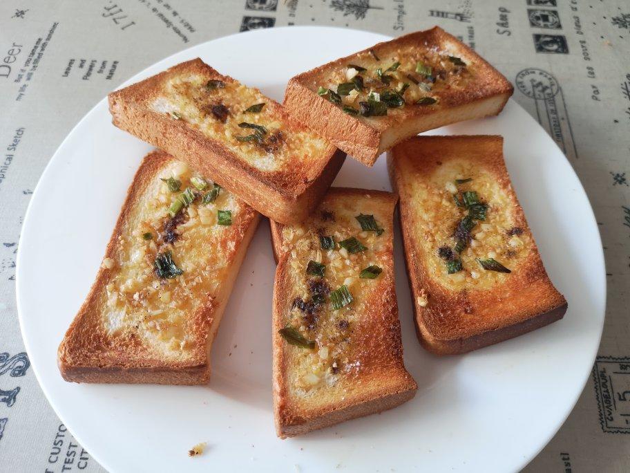 蒜香面包片