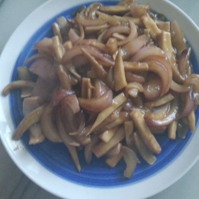 洋葱遇到杏鲍菇
