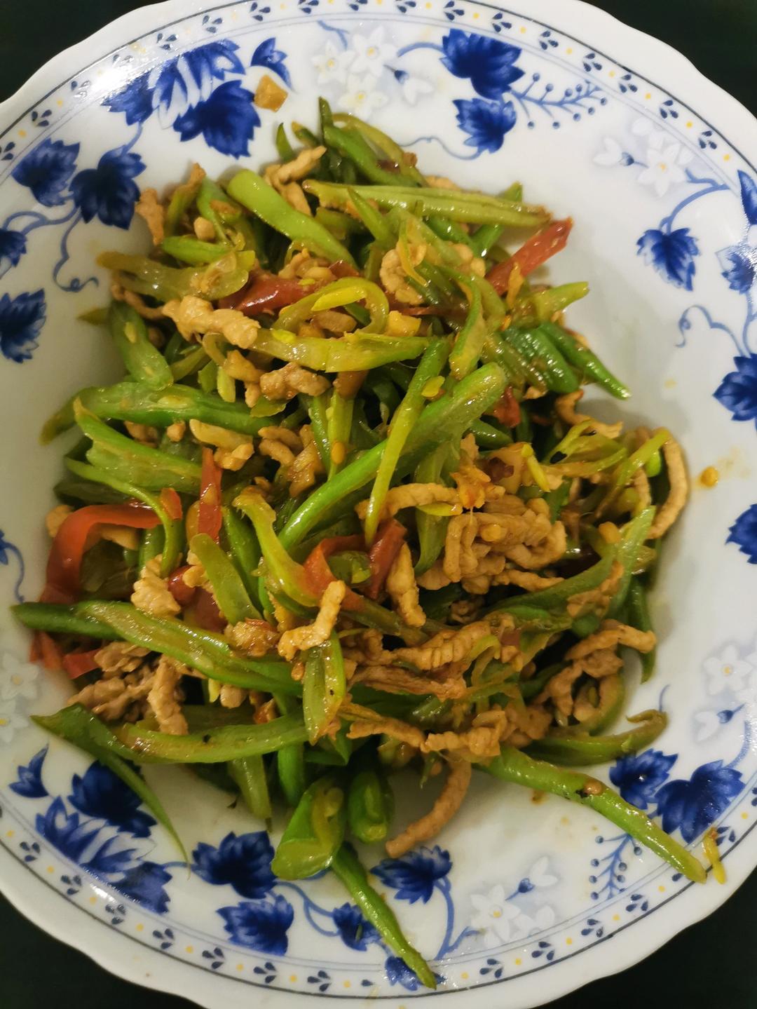 豆角肉丝饭