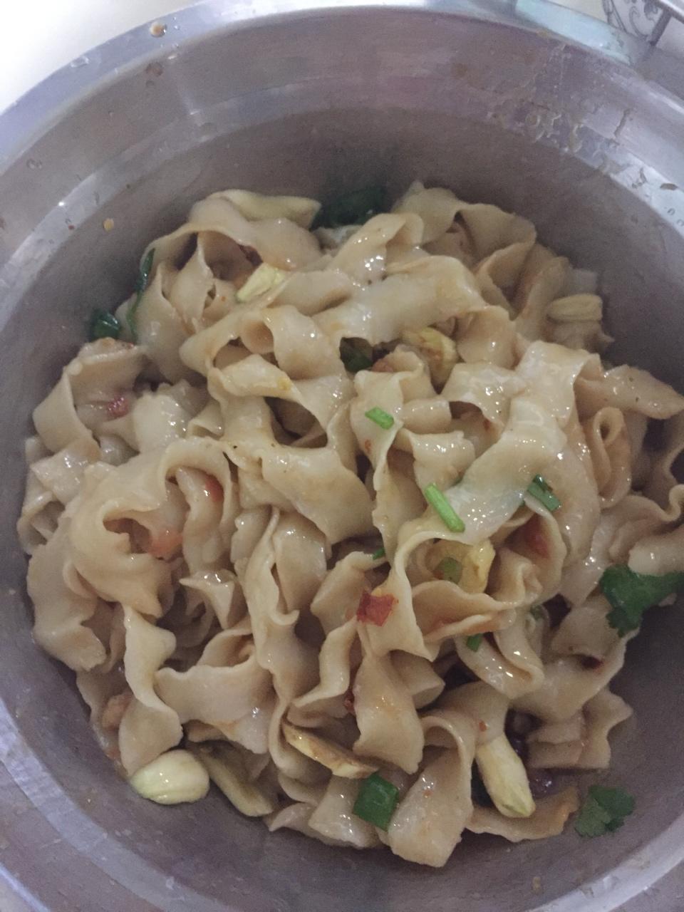 油泼面