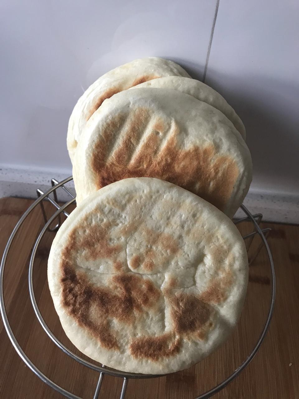 偏何姗姗其来迟做的改良版西北清真大饼