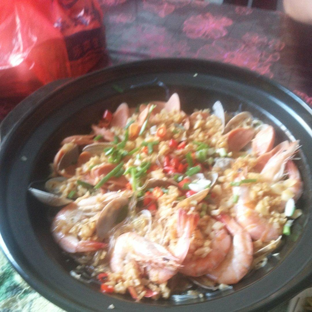 砂锅花甲粉丝煲