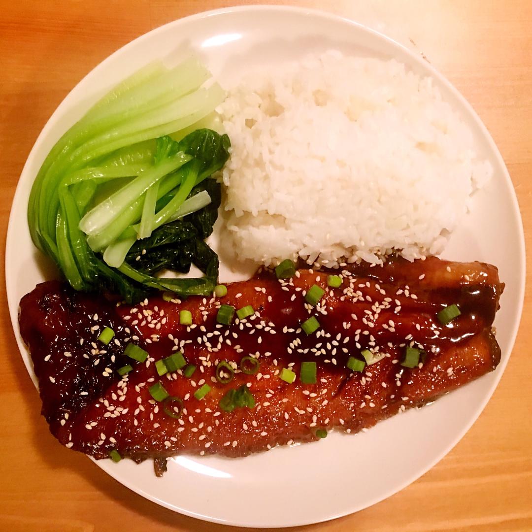 蒲烧鳗鱼饭
