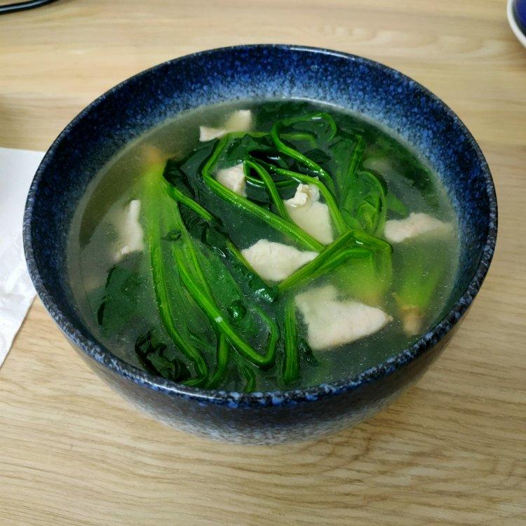 【菠菜瘦肉汤】--为早餐增加营养