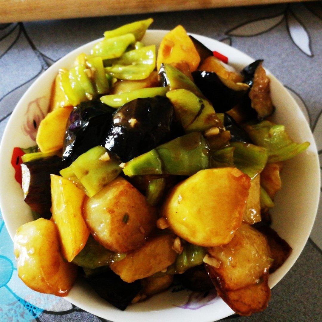 超级下饭的地三鲜