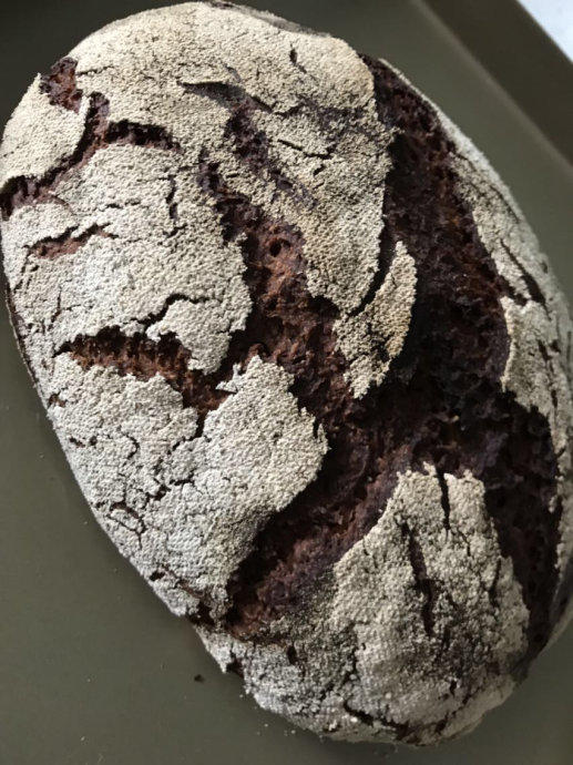 美丽的冰裂纹【100%黑麦面包】的做法