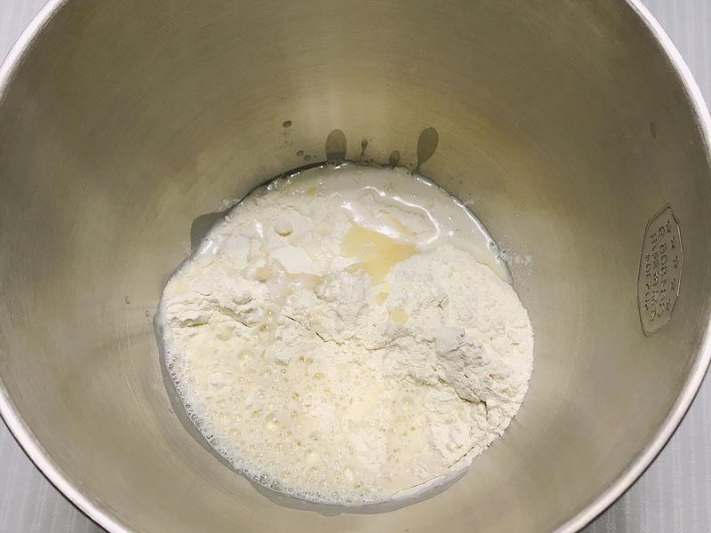 纯奶手撕吐司的做法 步骤1